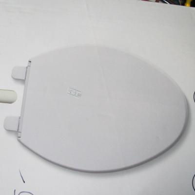 Elongated Layne Toilet Seat With Soft Close & Quick Release Choice 1