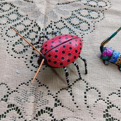 2 SMALLER ALEBRIJE OAXACAN HAND CARVED AND PAINTED SIGNED CREATURES
