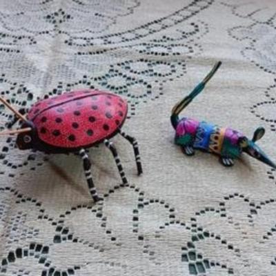 2 SMALLER ALEBRIJE OAXACAN HAND CARVED AND PAINTED SIGNED CREATURES