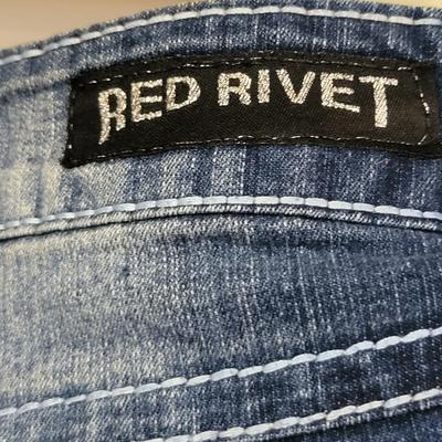 Red Rivet Women's Size 14 Blue Jeans Embellished