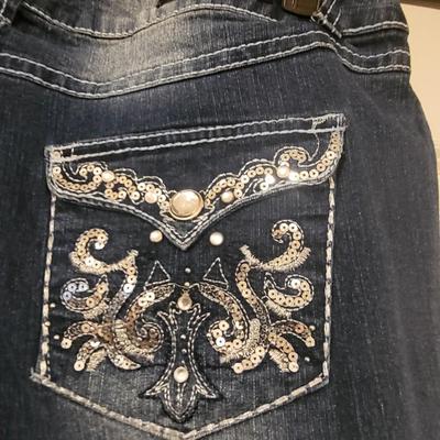 Red Rivet Women's Size 14 Blue Jeans Embellished