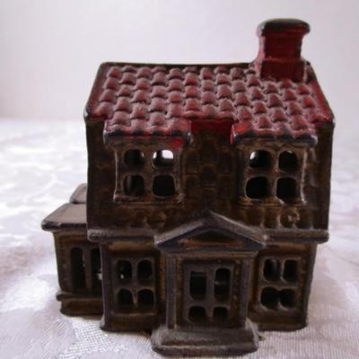 Vintage Antique cast iron colonial house bank by A. C. Williams