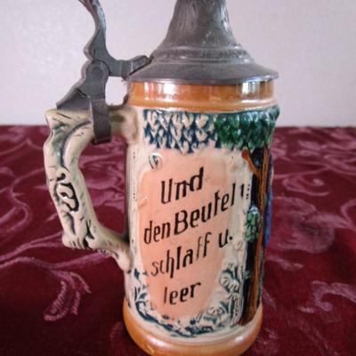 Sale Photo Thumbnail #327: Inscription in German means: "Not a drop in the cup more, and the bag is empty", with lid 5-1/2" tall