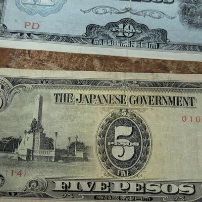 Japanese Currency & Great Wall Of China Souvenir Coin