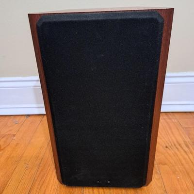 Four Axiom Millennia Speakers (LR-SD)
