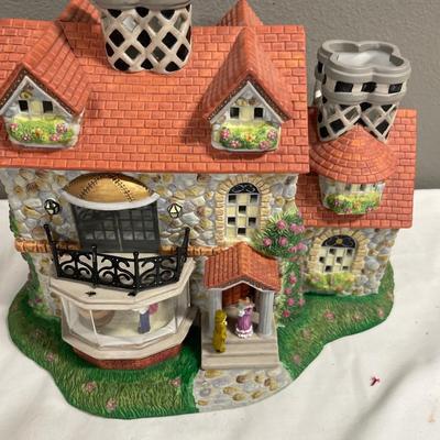 Kristin Dreamcicles and Partylite Old World Village 3