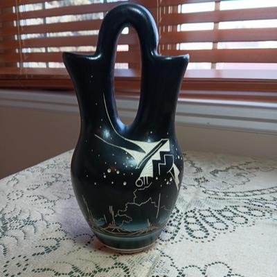 HOZONI POTTERY WEDDING VASE PAINTED BY NATIVE AMERICAN ARTISTS