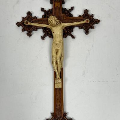 Vintage Barwood Small Crucifix, Christian Wall Art, Catholic Home Decor