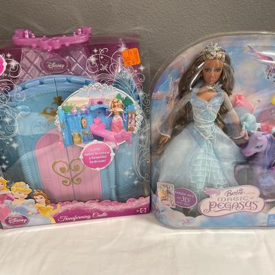 Barbie Pegasus & Transforming castle