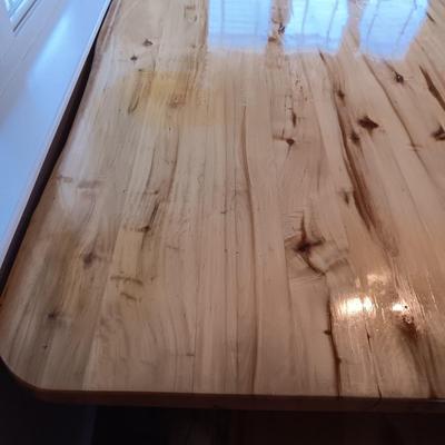 GORGEOUS PINE LOG SLAB DINING TABLE W/2 CAPTAIN, 2 ARMLESS CHAIRS