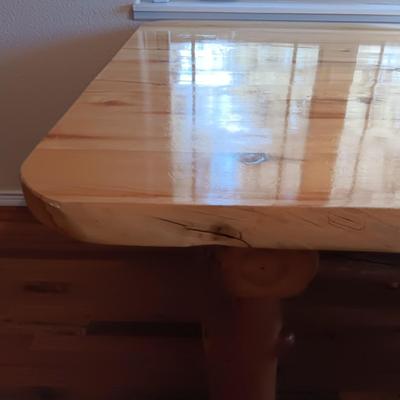 GORGEOUS PINE LOG SLAB DINING TABLE W/2 CAPTAIN, 2 ARMLESS CHAIRS