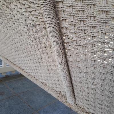 Outdoor White Wicker Hanging Porch Swing (P-SD)