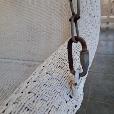 Outdoor White Wicker Hanging Porch Swing (P-SD)