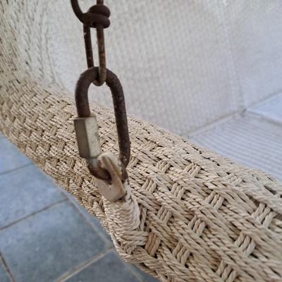Outdoor White Wicker Hanging Porch Swing (P-SD)