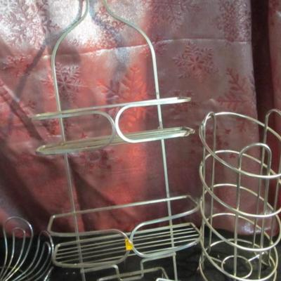 Wire Racks & Baskets Storage
