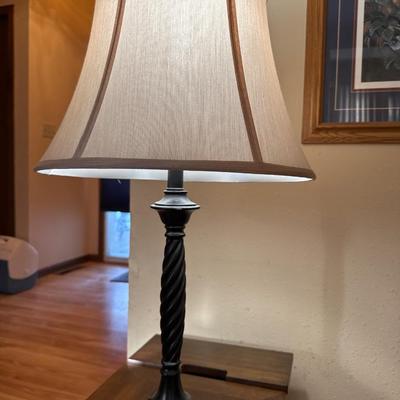 2 lamps