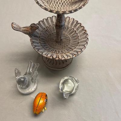 Bird decor