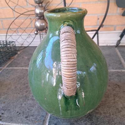 Collection of Garden Art, Hangers, Pots and More (P-SD)
