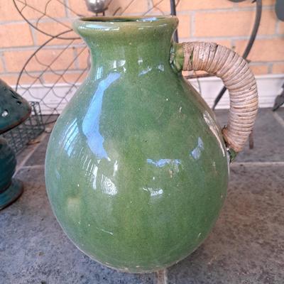 Collection of Garden Art, Hangers, Pots and More (P-SD)