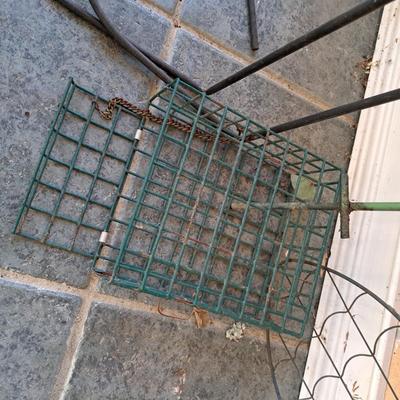Collection of Garden Art, Hangers, Pots and More (P-SD)