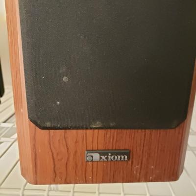 Pair of Axiom Bookshelf Speakers M22v2 (B4-KD)
