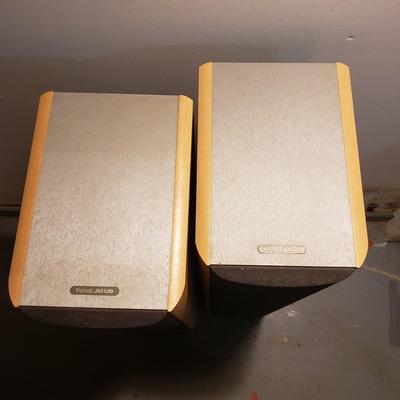 Pair of Focal.JM Lab Chorus 726s Speakers and Aperion Audio Center Channel Speaker (B4-KD)