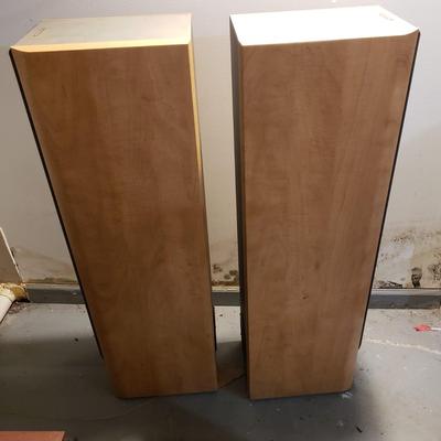 Pair of Focal.JM Lab Chorus 726s Speakers and Aperion Audio Center Channel Speaker (B4-KD)