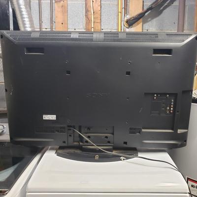 Sony 40" Smart TV (B4-KD)