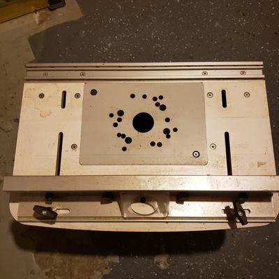Bench Dog Tools Router Table (B3-KD)