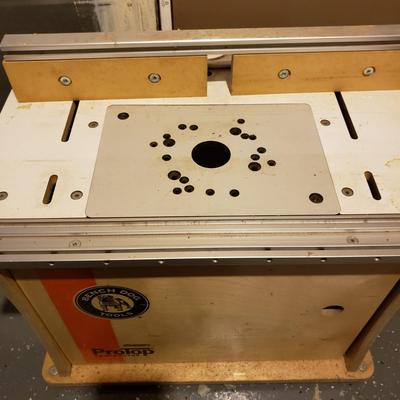 Bench Dog Tools Router Table (B3-KD)