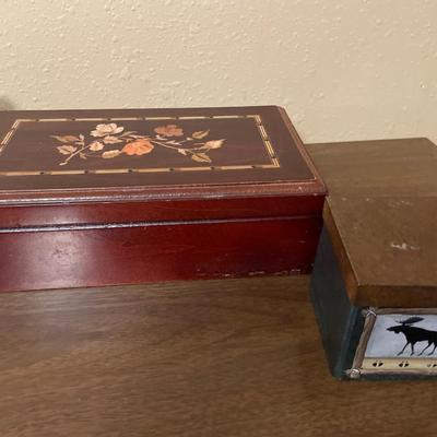 Trinket & jewelry boxes