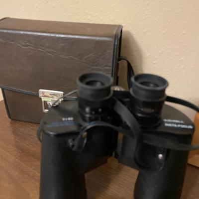 Bushnell Insta-Focus 7x50 & Fishing decor