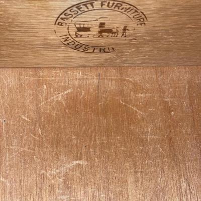 Bassett dresser with mirror