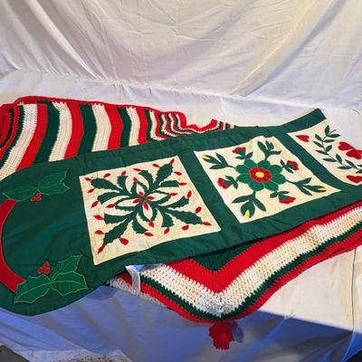 Christmas Decor & Old-fashioned Royal Racer Sled (B2-ES)