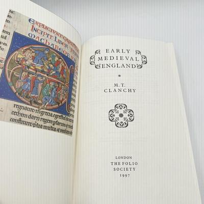 LOT 3L: 1997 Folio Society History of England 5-Book Box Set