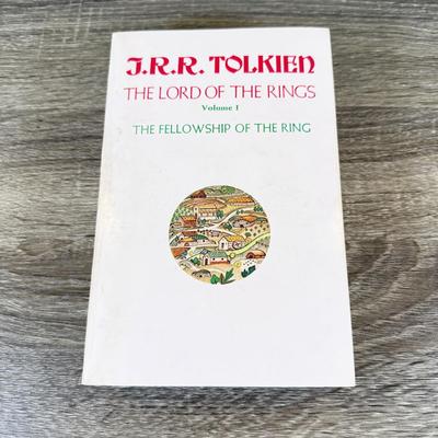 LOT 13L: 1971 Special Edition The Lord of the Rings by J. R. R. Tolkien Trilogy Book Box Set