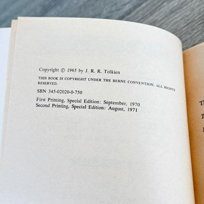 LOT 13L: 1971 Special Edition The Lord of the Rings by J. R. R. Tolkien Trilogy Book Box Set