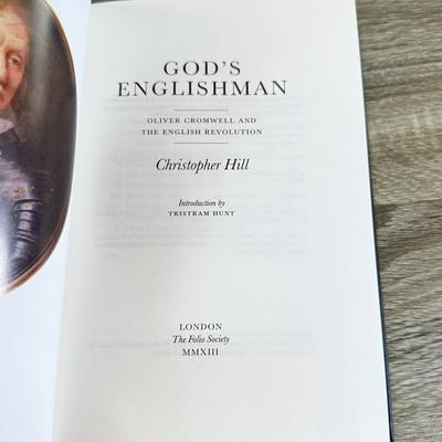 LOT 19L: Folio Society Books - 2005 The Father Brown Stories by G. K. Chesterton 2-Vol Box Set, 2007 G. K. Chesterton Poems & 2013...