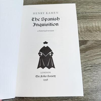 LOT 21L: Folio Society Books - 2010 The Thirty Years War by C. V. Wedgwood, 2011 The War of the Roses by Desmond Seward & 2009 The...