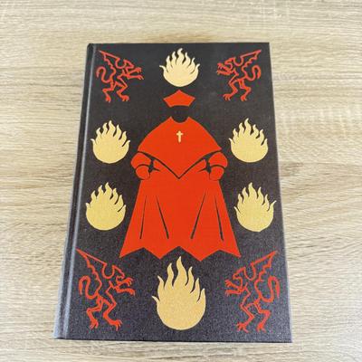 LOT 21L: Folio Society Books - 2010 The Thirty Years War by C. V. Wedgwood, 2011 The War of the Roses by Desmond Seward & 2009 The...