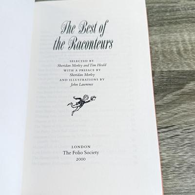 LOT 22L: Folio Society Books - 2007 The Folio Book of Carols, 2004 The Best of the Raconteurs & 2013 The Folio Book of Humorous...