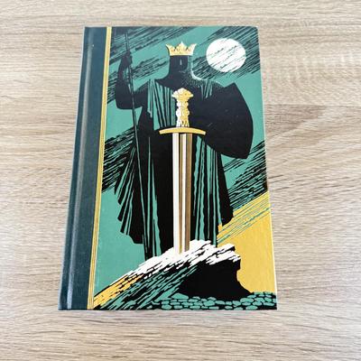 LOT 23L: 2003 Folio Society Legends of King Arthur 3 Volume Box Set - The Holy Grail, Tristan & Arthur
