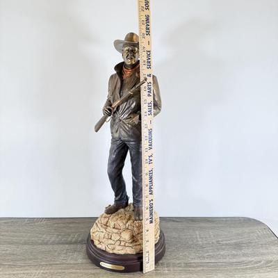 LOT 27L: 2017 Limited Edition Bradford Exchange "Standing Tall: John Wayne" Cold-Cast Bronze Sculpture A0288