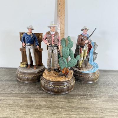 LOT 29L: Bradford Exchange John Wayne: Silver Screen Legend Illuminated Figurines - 2018 "Bravery" No. 0408, 2023...