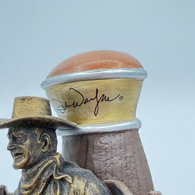 LOT 30L: Bradford Exchange John Wayne Knife Collection - 2006 "An American Legend" G1021, 2007 "Western Legend" A7795...
