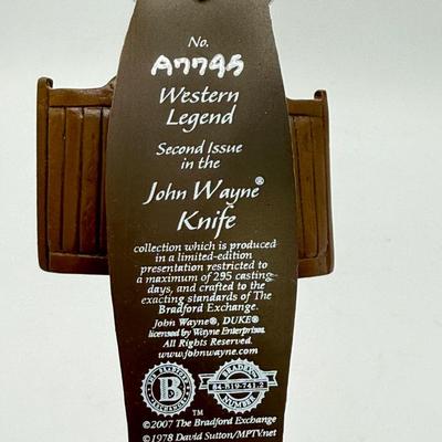 LOT 30L: Bradford Exchange John Wayne Knife Collection - 2006 "An American Legend" G1021, 2007 "Western Legend" A7795...