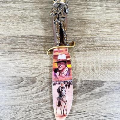 LOT 32L: Bradford Exchange John Wayne Knife Collection - 2007 "On the Range" A2649, 2007 "The Duke" A4585, 2007...