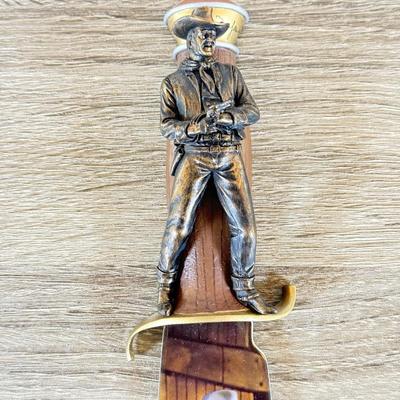 LOT 32L: Bradford Exchange John Wayne Knife Collection - 2007 "On the Range" A2649, 2007 "The Duke" A4585, 2007...