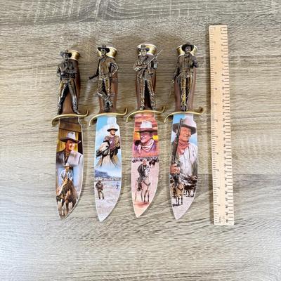 LOT 32L: Bradford Exchange John Wayne Knife Collection - 2007 "On the Range" A2649, 2007 "The Duke" A4585, 2007...
