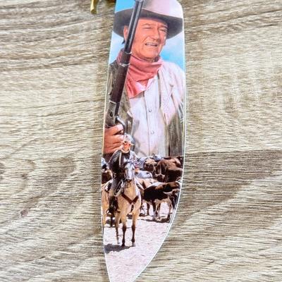 LOT 32L: Bradford Exchange John Wayne Knife Collection - 2007 "On the Range" A2649, 2007 "The Duke" A4585, 2007...